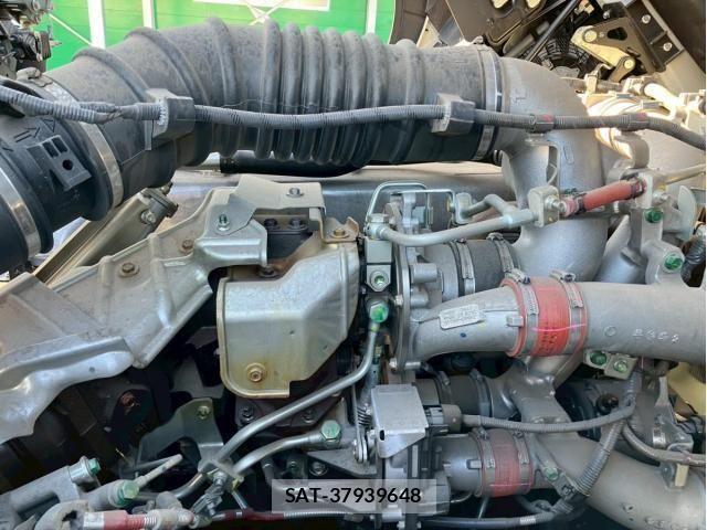 Hino PROFIA 2025-06 4372475-18