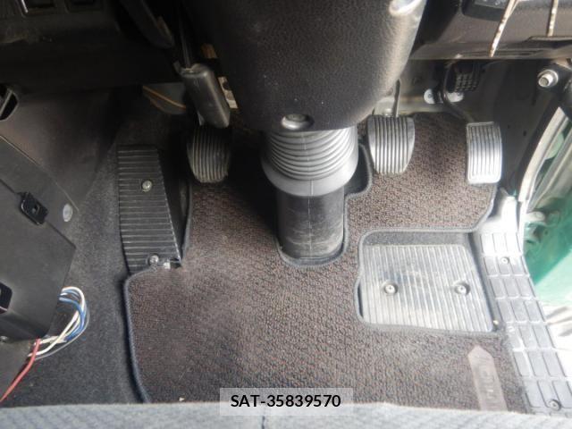 Hino PROFIA 2012-06 4372485-16