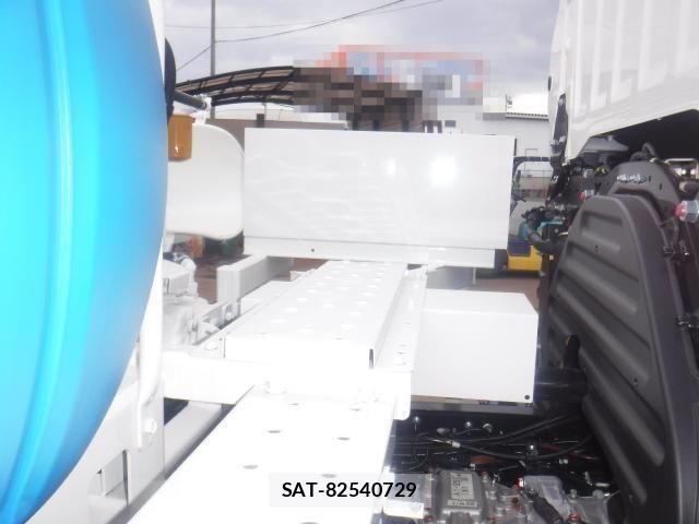Hino PROFIA 2025-03 4600016-21