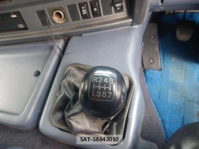 Hino PROFIA 2006-05 4600036-17
