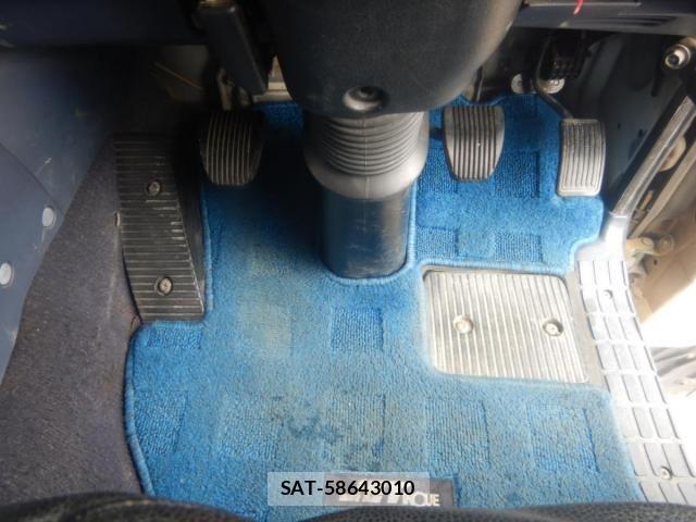 Hino PROFIA 2006-05 4600036-21
