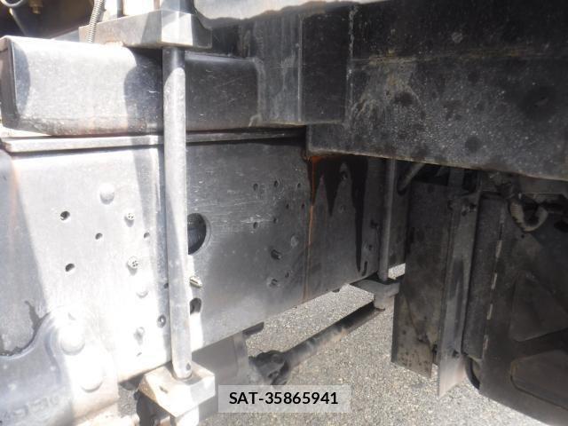 Hino PROFIA 2013-08 5876171-17
