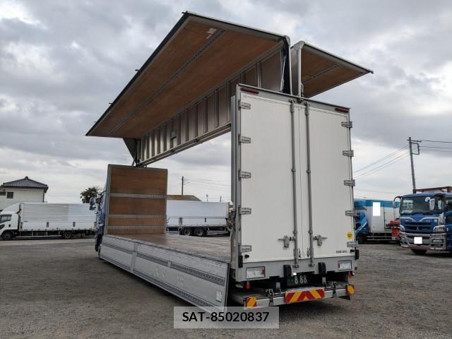 Hino PROFIA 2021-03 5876174-23