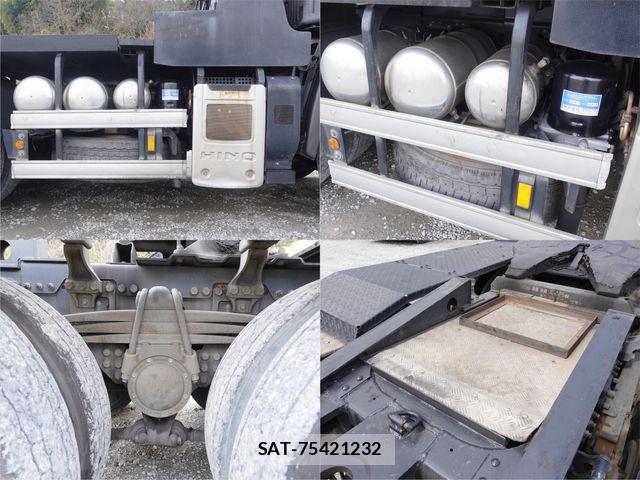 Hino PROFIA 2014-10 5876201-17
