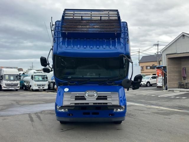 Hino PROFIA 2016-08 6050481-19