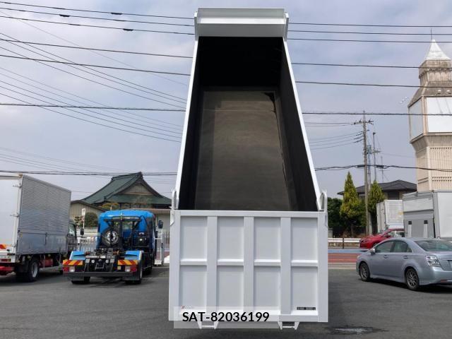 Hino PROFIA 2025-06 6016715-9