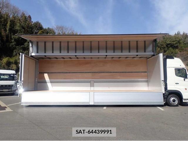 Hino PROFIA 2025-09 6016716-9