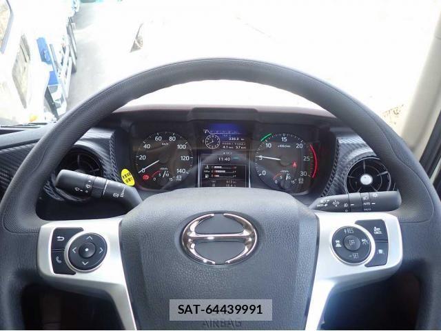 Hino PROFIA 2025-09 6016716-18