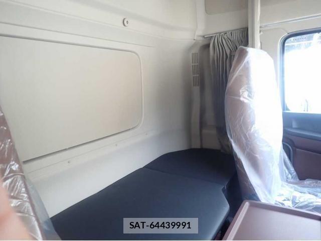 Hino PROFIA 2025-09 6016716-21
