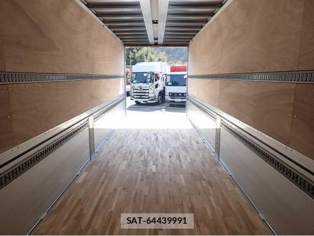 Hino PROFIA 2025-09 6016716-7