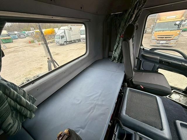 Hino PROFIA 2005-09 6050498-13