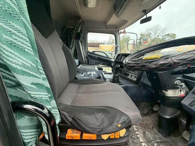 Hino PROFIA 2005-09 6050498-15
