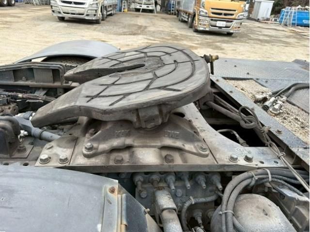 Hino PROFIA 2005-09 6050498-8