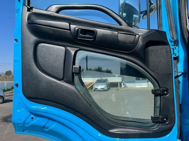Hino PROFIA 2015-03 6050491-18