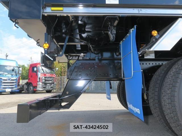 Hino PROFIA 2025-10 6016714-19
