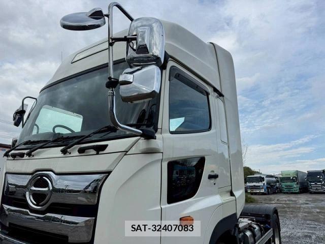 Hino PROFIA 2022-02 6246883-9