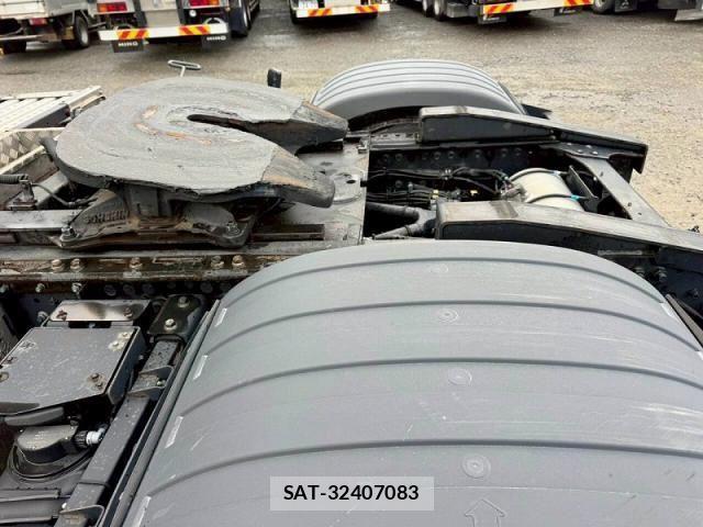 Hino PROFIA 2022-02 6246883-26