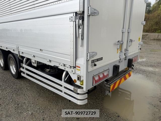 Hino PROFIA 2024-03 6246881-12