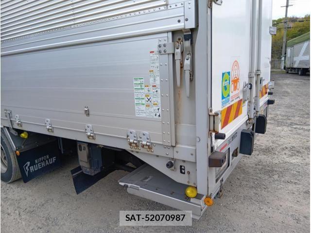 Hino PROFIA 2020-04 6265648-12