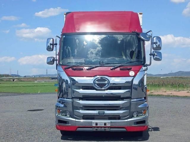 Hino PROFIA 2017-11 6270302-1