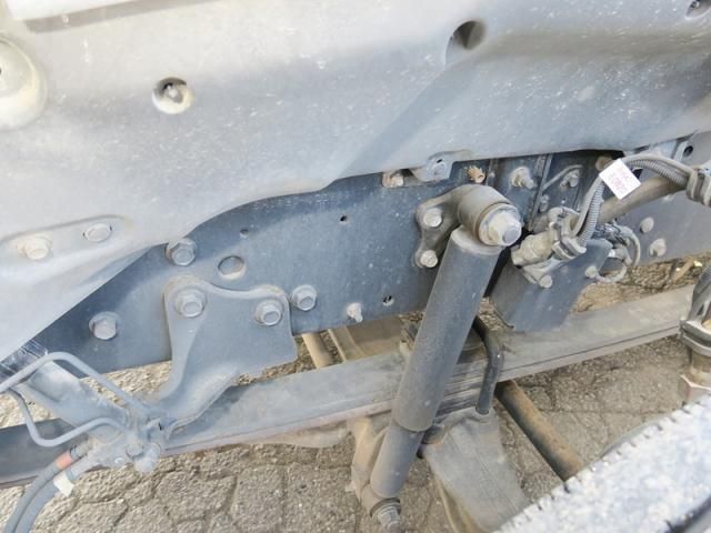 Hino PROFIA 2019-07 6270303-13