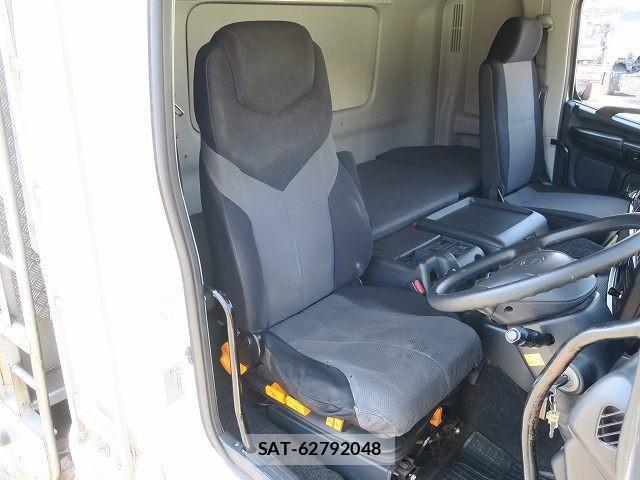 Hino PROFIA 2012-05 6502445-12