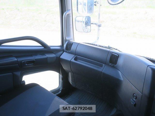 Hino PROFIA 2012-05 6502445-13