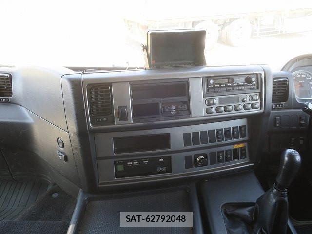 Hino PROFIA 2012-05 6502445-14