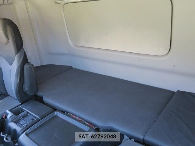 Hino PROFIA 2012-05 6502445-22