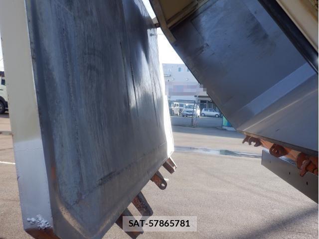 Hino PROFIA 2013-07 6502432-16