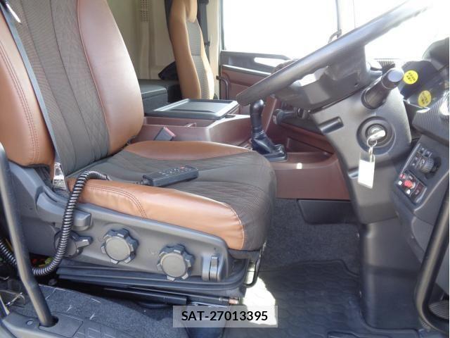 Hino PROFIA 2019-10 6502428-29