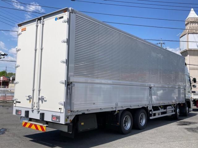 Hino PROFIA 2025-09 6530353-2