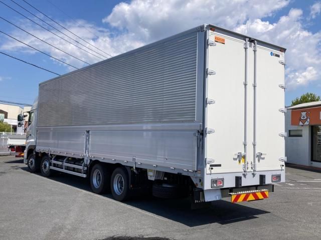Hino PROFIA 2025-09 6530353-3