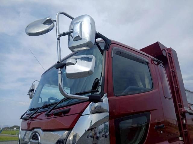Hino PROFIA 2021-11 6596827-13