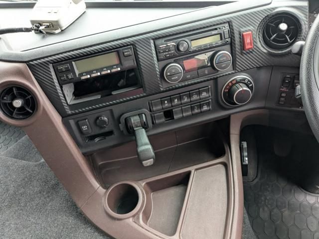 Hino PROFIA 2021-04 6596795-27