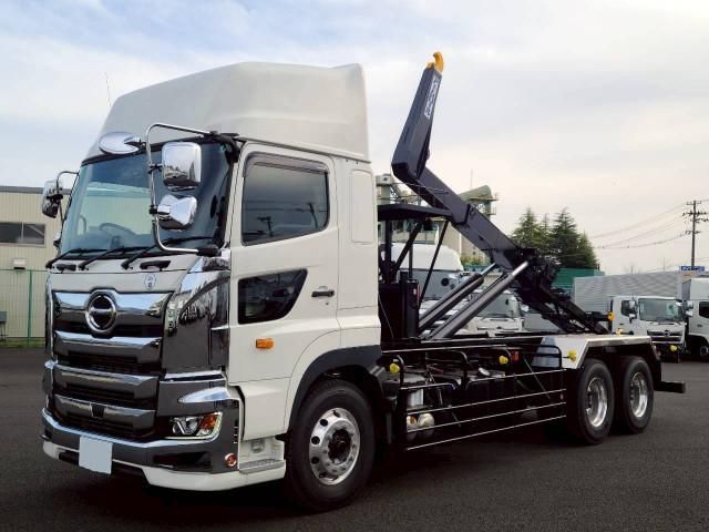 Hino PROFIA 2025-08 6596778-0