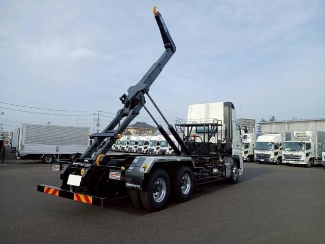 Hino PROFIA 2025-08 6596778-10