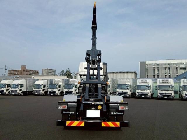 Hino PROFIA 2025-08 6596778-11