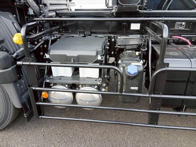 Hino PROFIA 2025-08 6596778-15