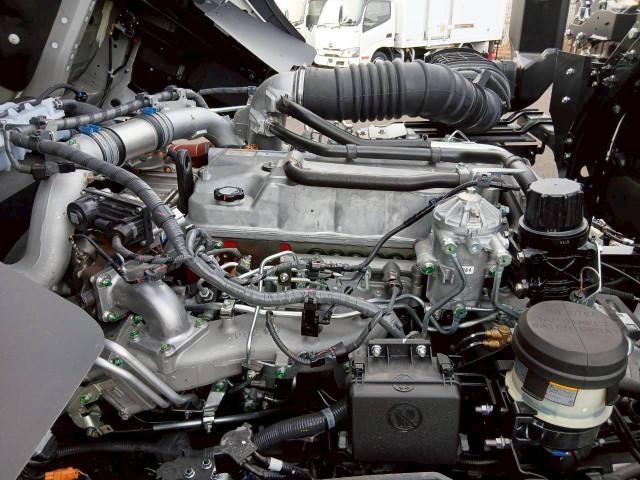 Hino PROFIA 2025-08 6596778-27