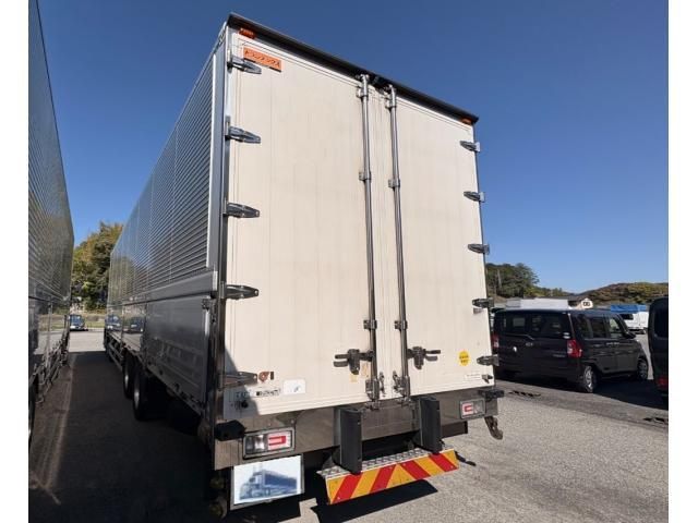 Hino PROFIA 2018-09 6596850-3