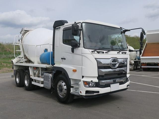 Hino PROFIA 2024-02 6596820-1