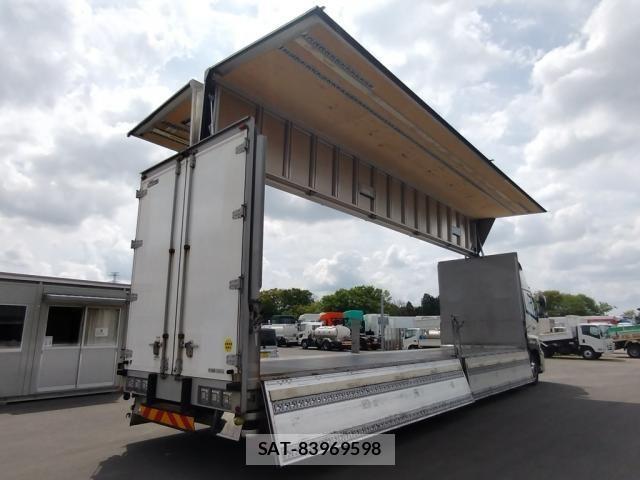 Hino PROFIA 2021-03 6642268-9