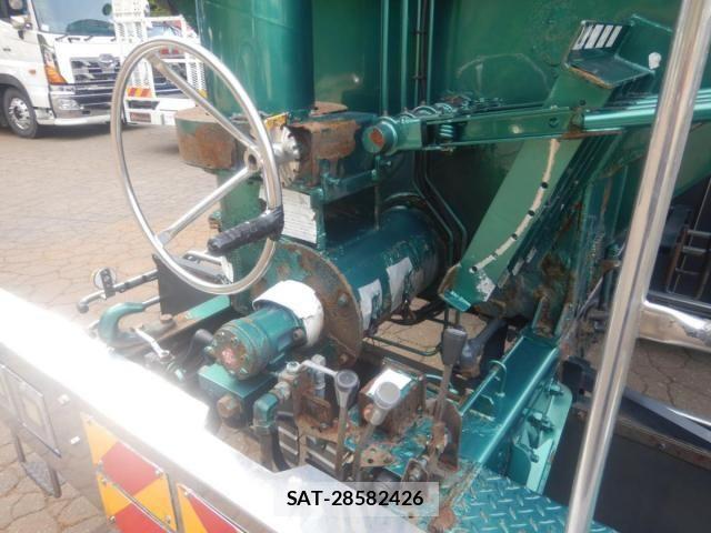 Hino PROFIA 2016-06 6677625-26