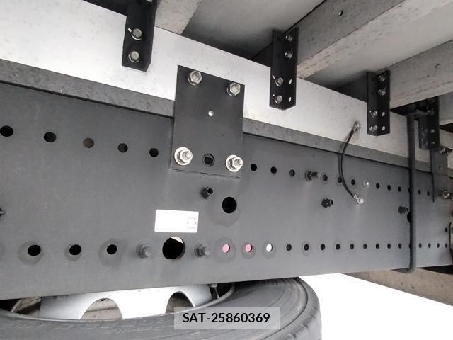 Hino PROFIA 2020-04 6717102-9