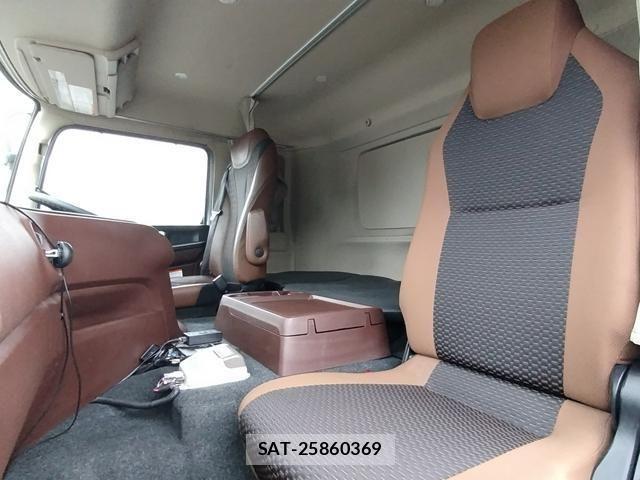 Hino PROFIA 2020-04 6717102-21