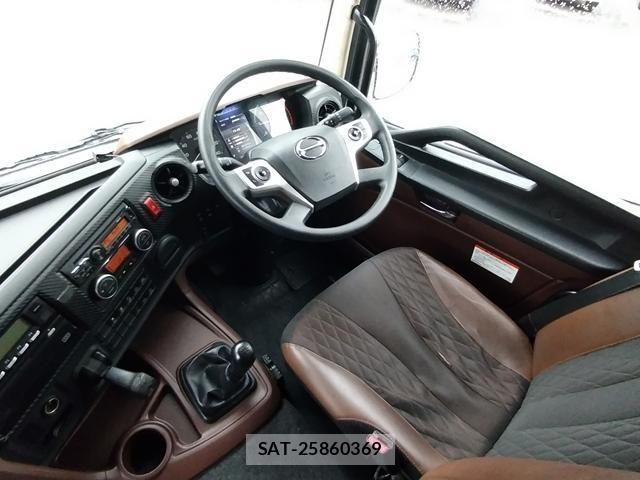 Hino PROFIA 2020-04 6717102-23
