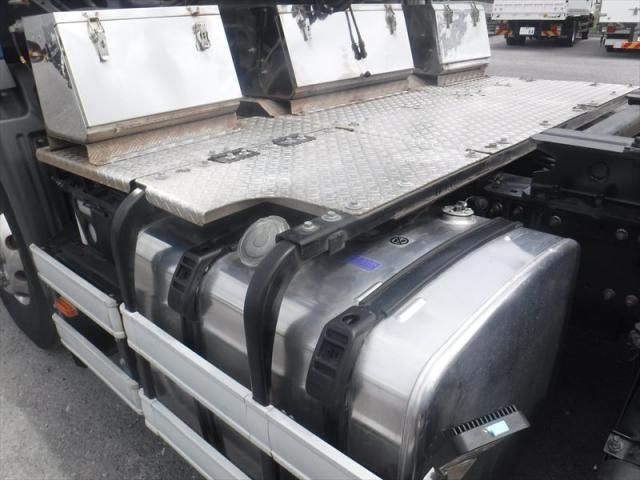 Hino PROFIA 2017-03 6734199-14