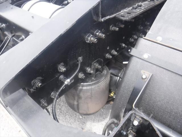 Hino PROFIA 2017-03 6734199-23