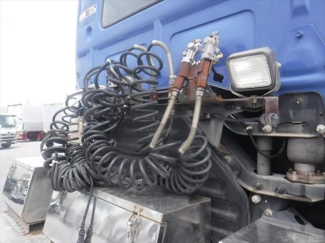 Hino PROFIA 2017-03 6734199-8